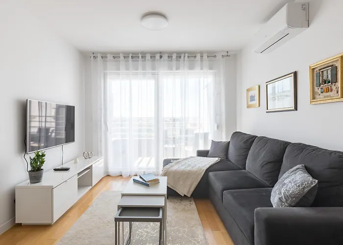 Diva With Free Private Parking 公寓 斯普利特